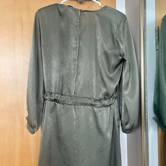 Romper - Picture 2 of 2